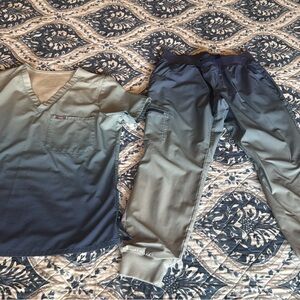 Figs Blue ombre Scrub Set. EUC. Limited edition.